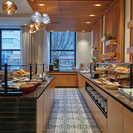 Dorint City-hotel ホテル