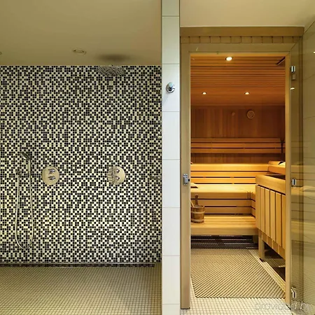 ホテル Dorint City-hotel 4*